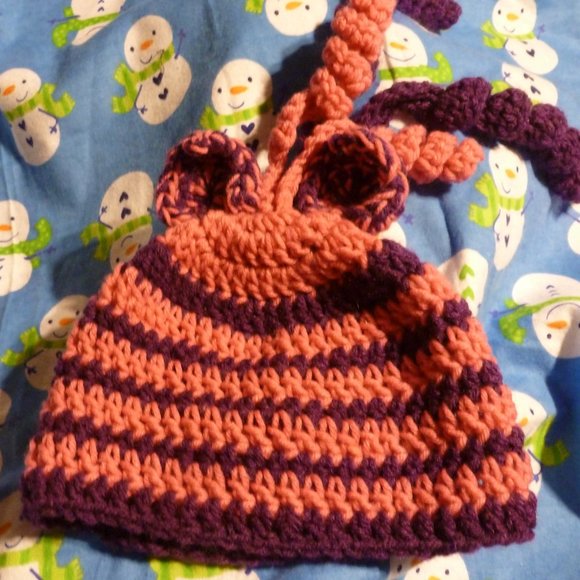 Handmade the cutest  Crochet beanie hat w/ ears - Picture 1 of 6